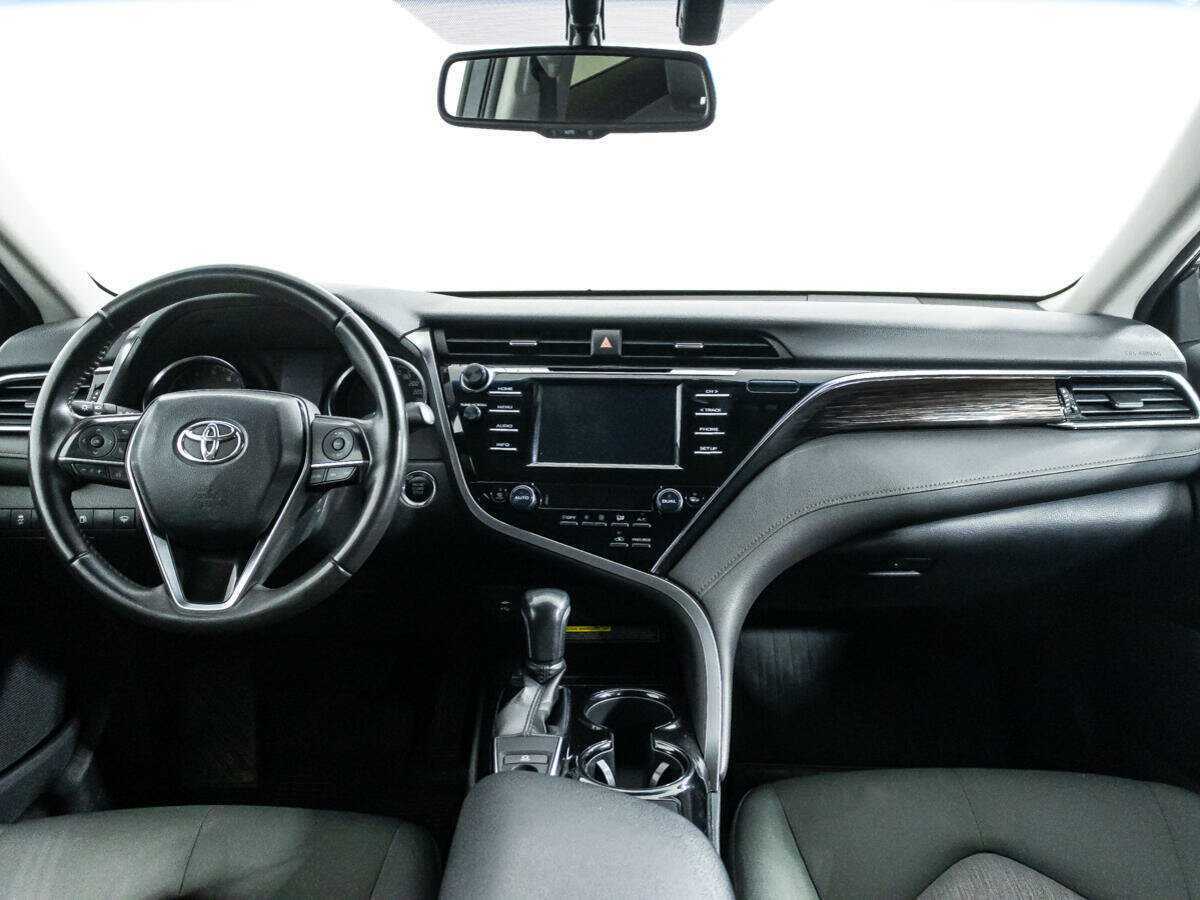 Toyota Camry б/у, 2018, Автоматическая. Фото: #12