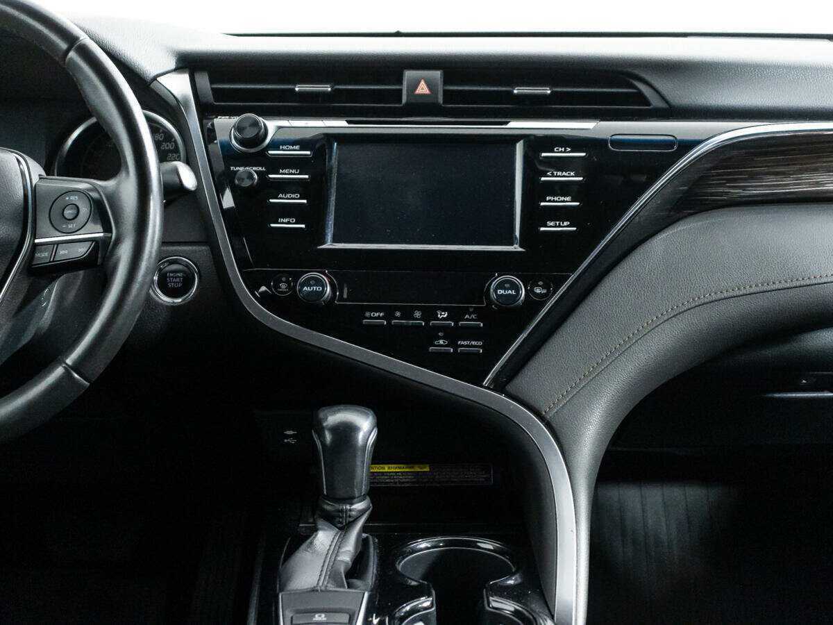 Toyota Camry б/у, 2018, Автоматическая. Фото: #13