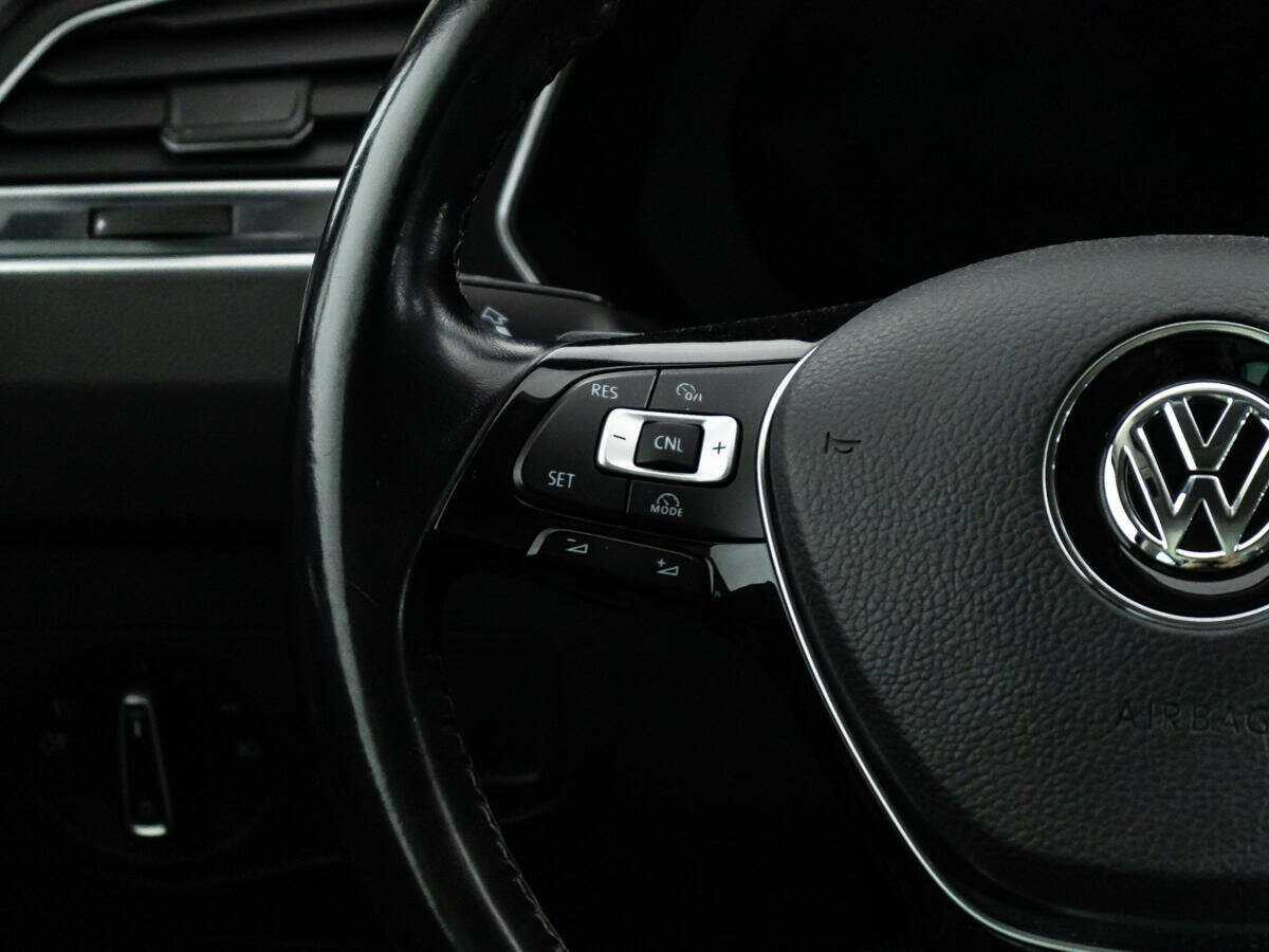 Volkswagen Tiguan б/у, 2017, Роботизированная. Фото: #20