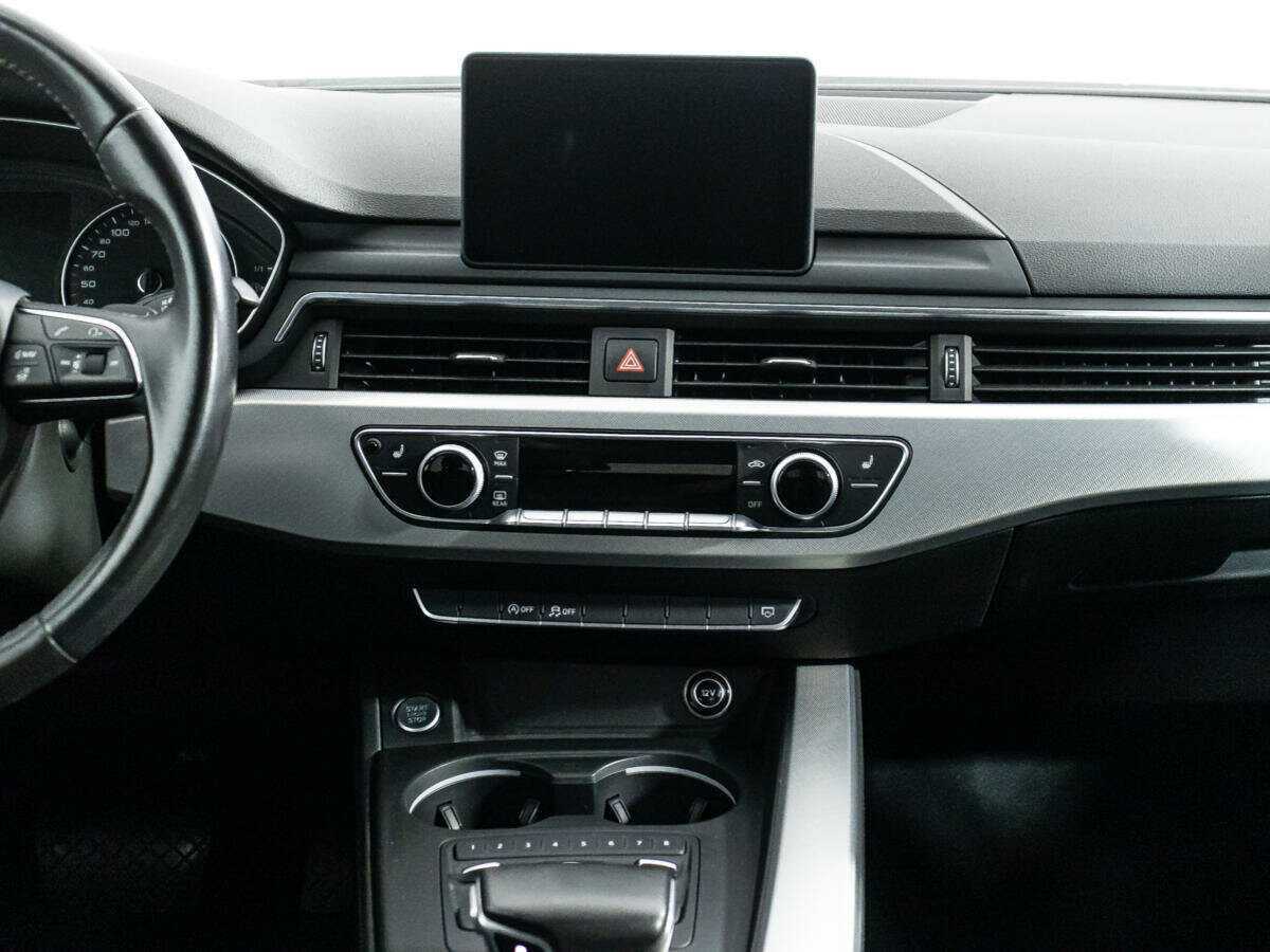 Audi A4 б/у, 2016, Роботизированная. Фото: #13