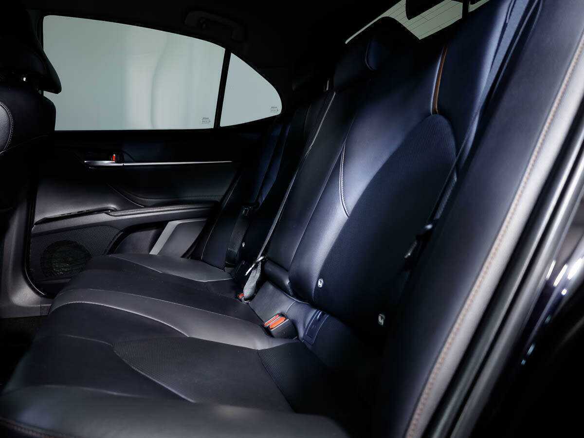 Toyota Camry б/у, 2020, Автоматическая. Фото: #11