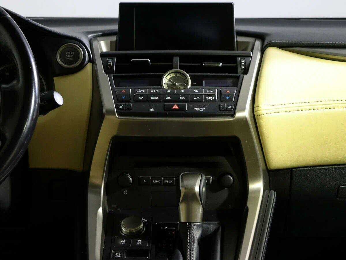 Lexus NX б/у, 2015, Вариатор. Фото: #12