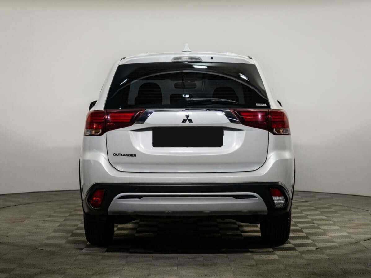 Mitsubishi Outlander б/у, 2020, Вариатор. Фото: #4