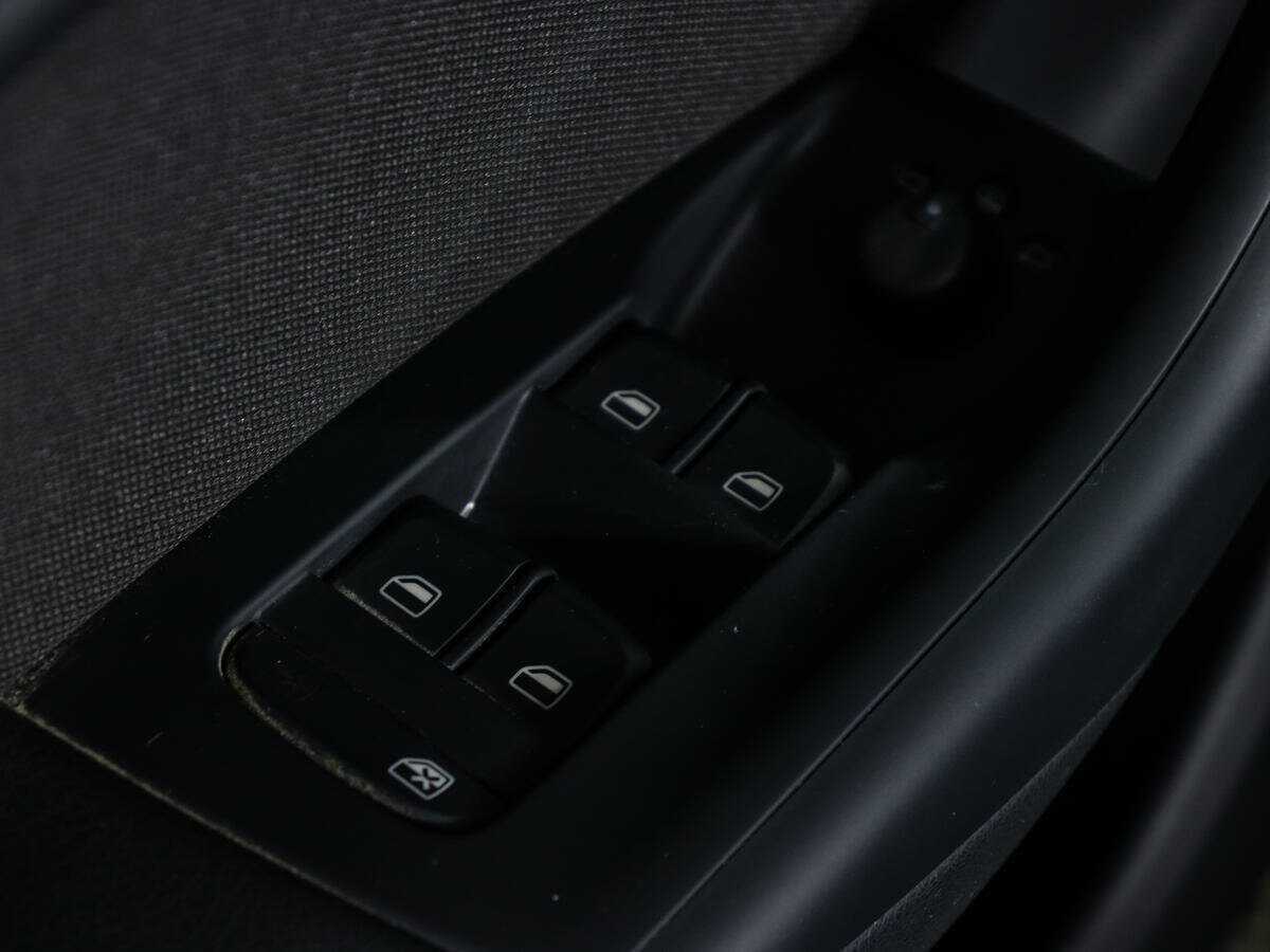 Audi Q3 б/у, 2018, Роботизированная. Фото: #14