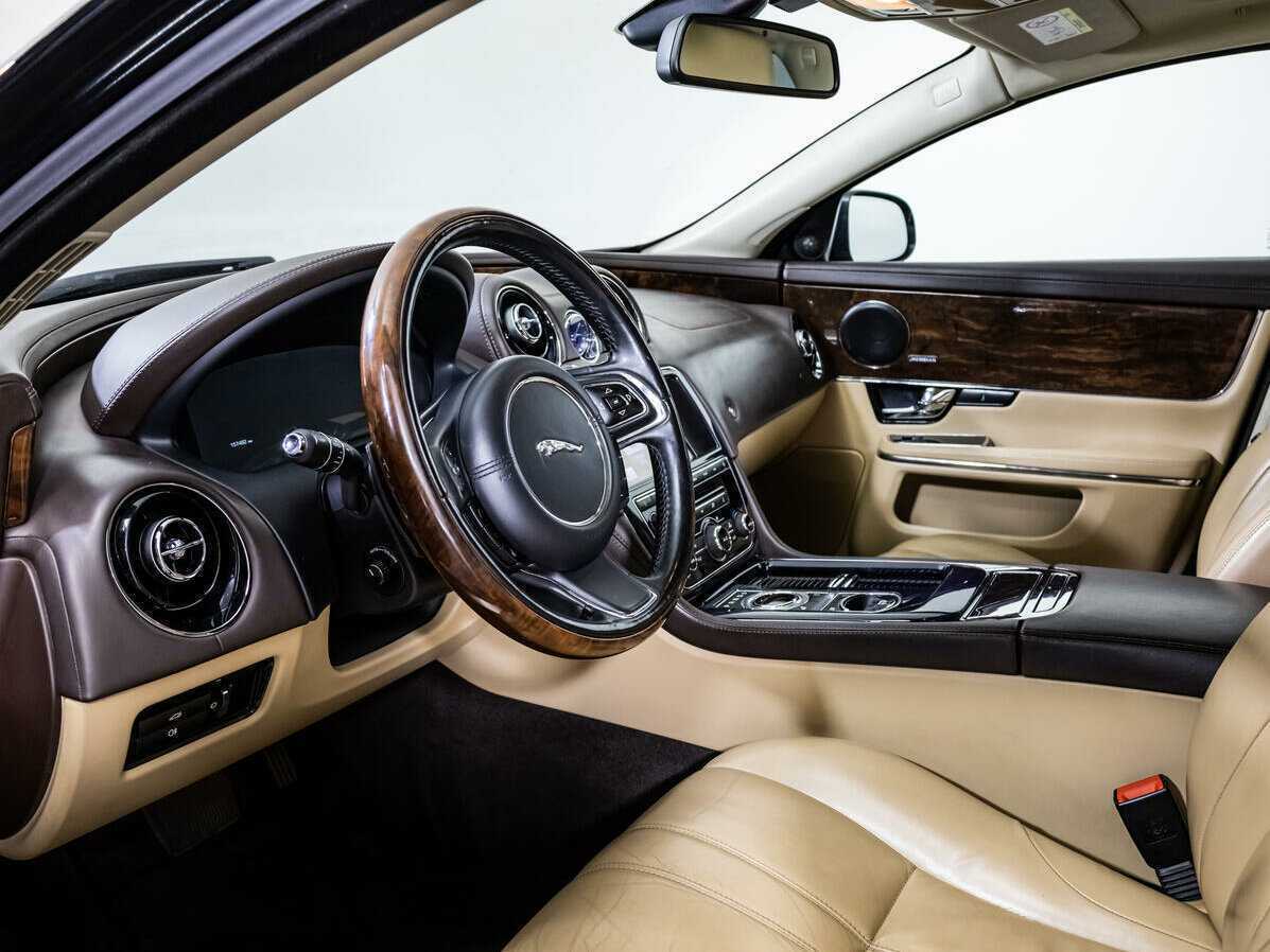 Jaguar XJ б/у, 2013, Автоматическая. Фото: #10