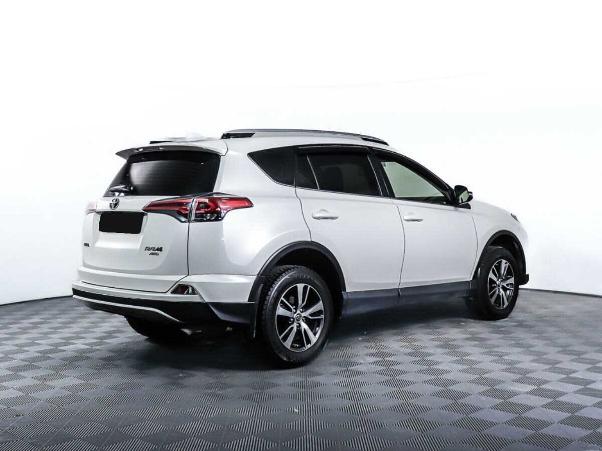 Toyota RAV4 б/у, 2016, Автоматическая. Фото: #2