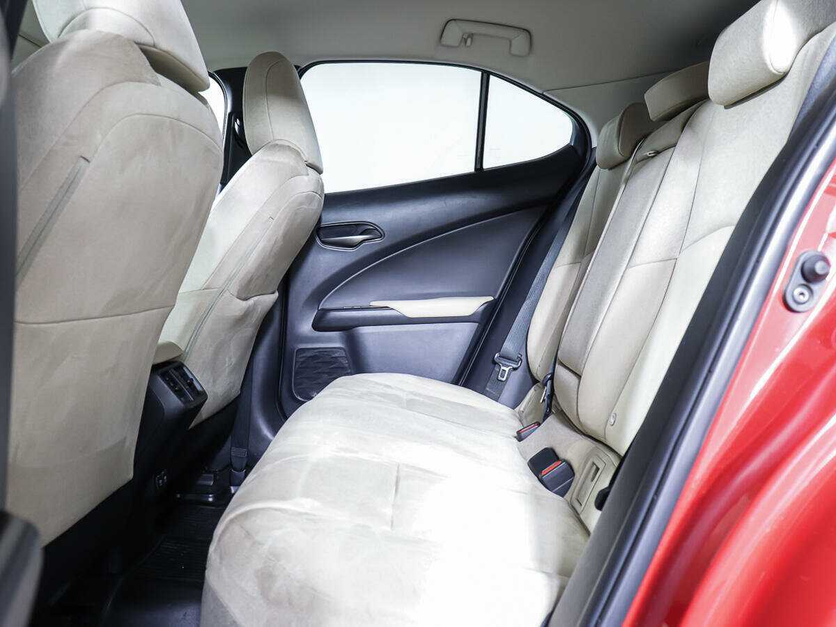 Lexus UX б/у, 2019, Вариатор. Фото: #7