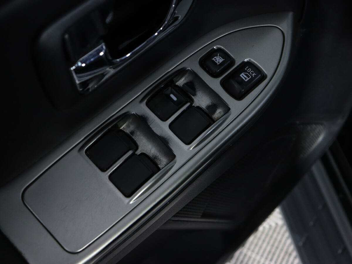 Mitsubishi Pajero б/у, 2012, Автоматическая. Фото: #15