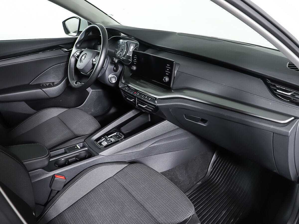 Skoda Octavia б/у, 2021, Автоматическая. Фото: #8