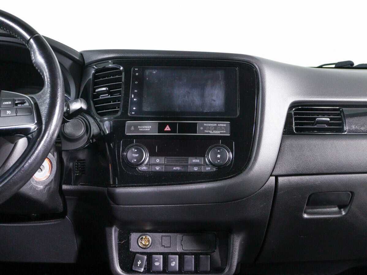 Mitsubishi Outlander б/у, 2019, Вариатор. Фото: #10