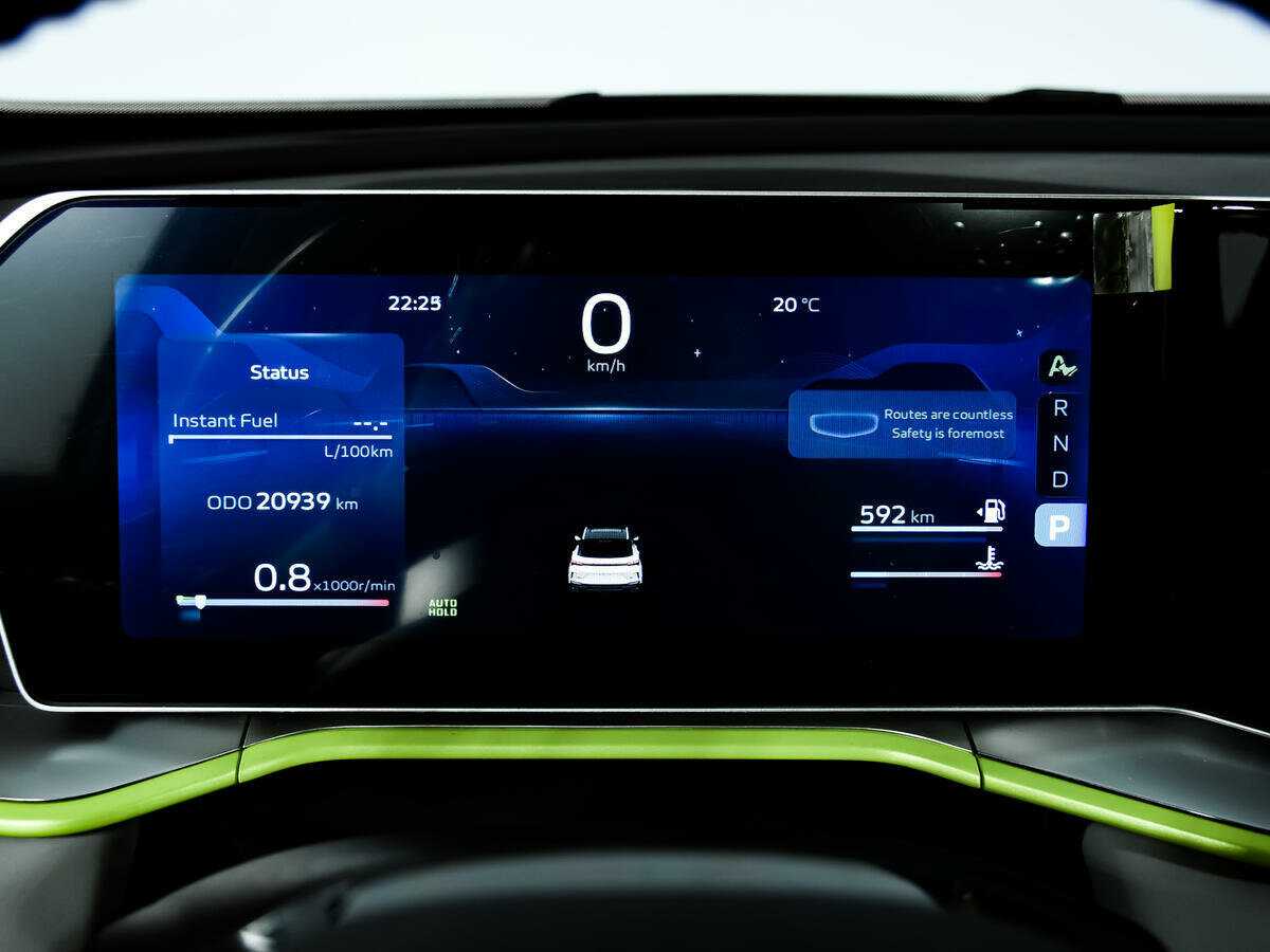 Geely Coolray б/у, 2022, Роботизированная. Фото: #9