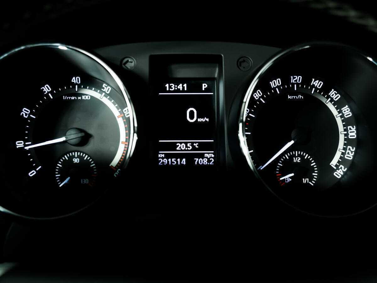 Шкода Йети б/у, 2016, Роботизированная. Фото: #9