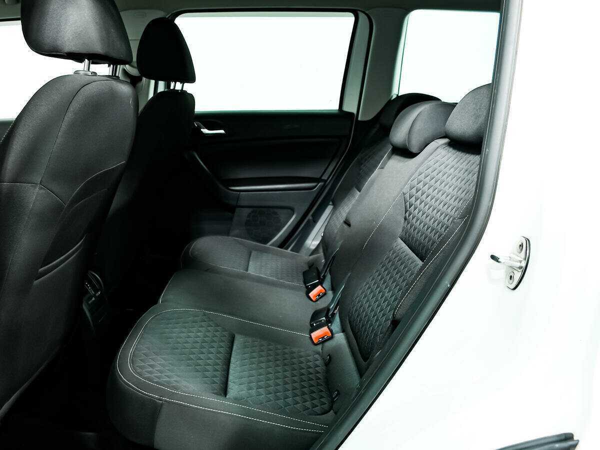 Шкода Йети б/у, 2016, Роботизированная. Фото: #11