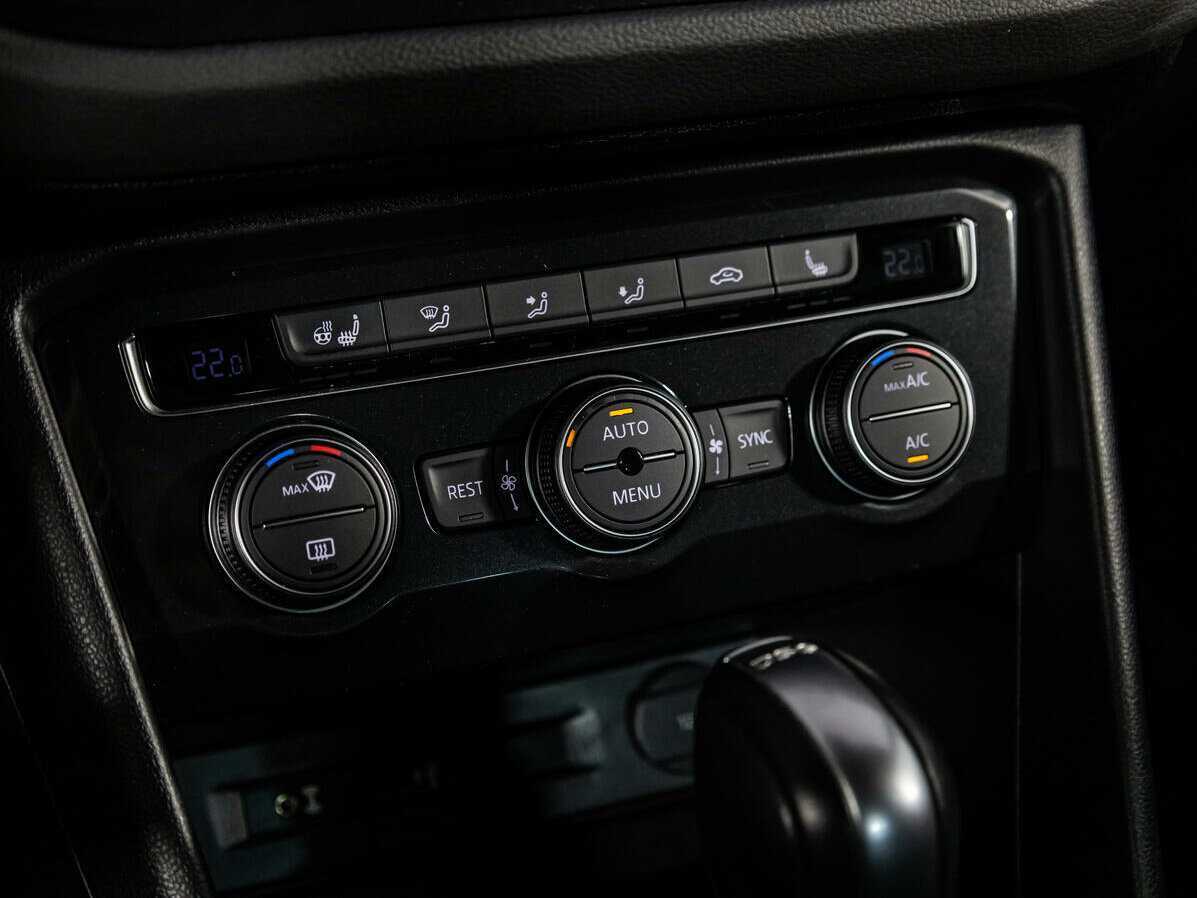 Volkswagen Tiguan б/у, 2017, Роботизированная. Фото: #17