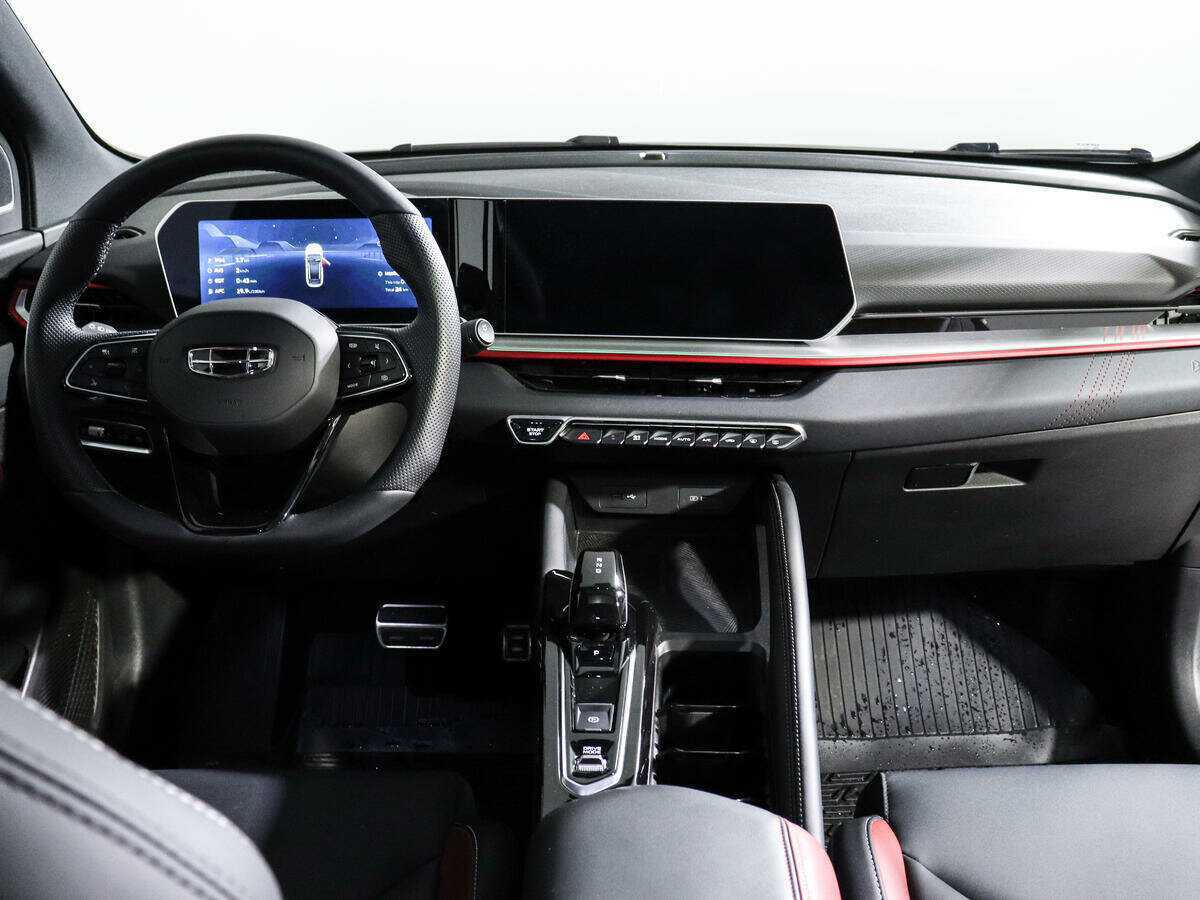 Geely Coolray б/у, 2023, Роботизированная. Фото: #11