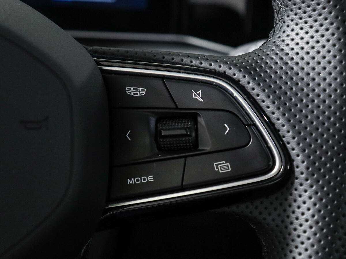 Geely Coolray б/у, 2023, Роботизированная. Фото: #22