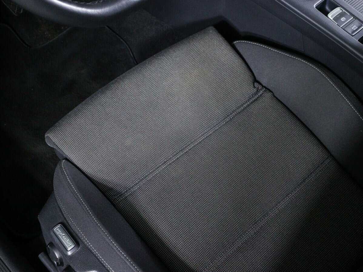 Volkswagen Passat б/у, 2019, Роботизированная. Фото: #11