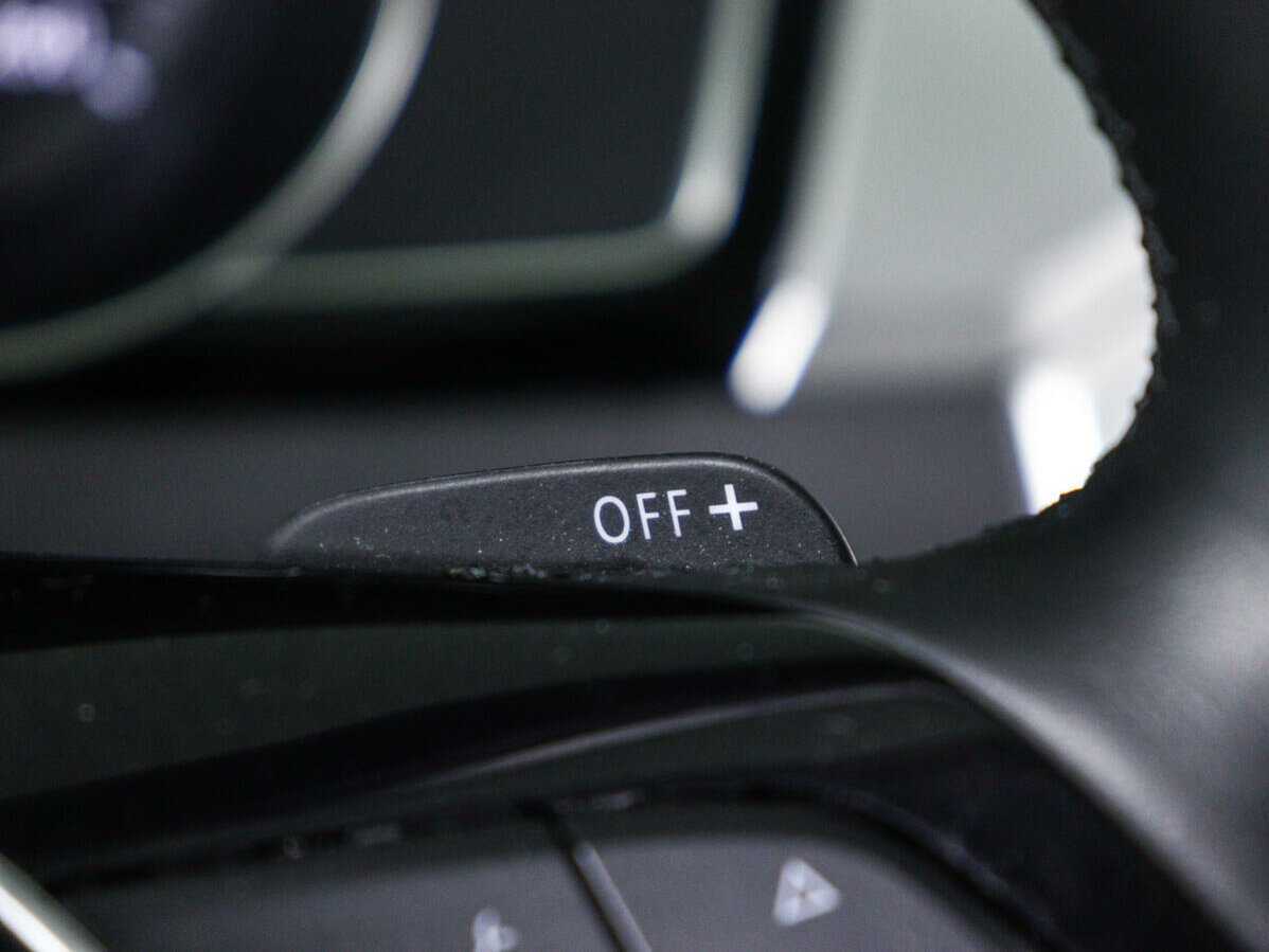 Volkswagen Passat б/у, 2019, Роботизированная. Фото: #17