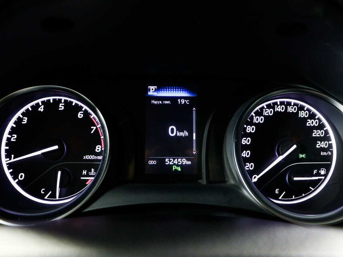 Toyota Camry б/у, 2019, Автоматическая. Фото: #10