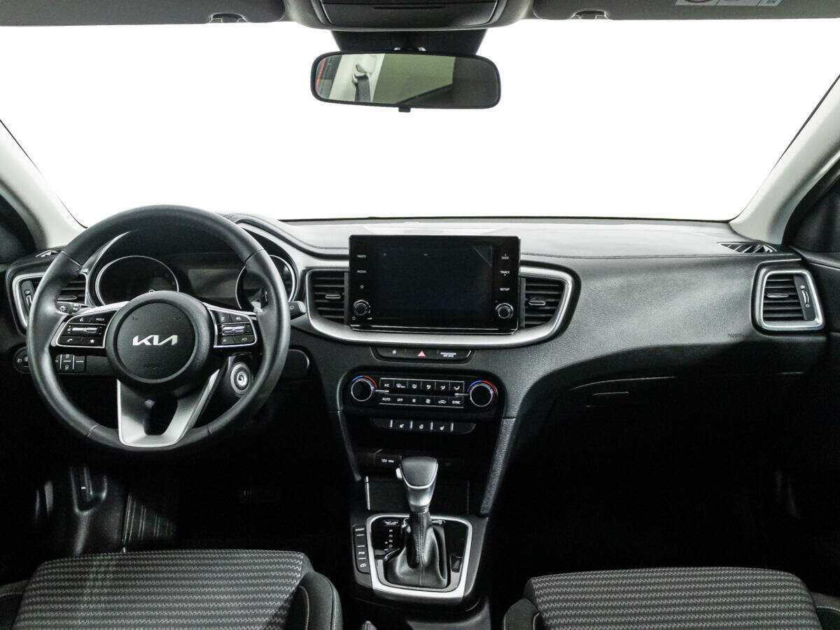Kia Ceed б/у, 2022, Автоматическая. Фото: #12
