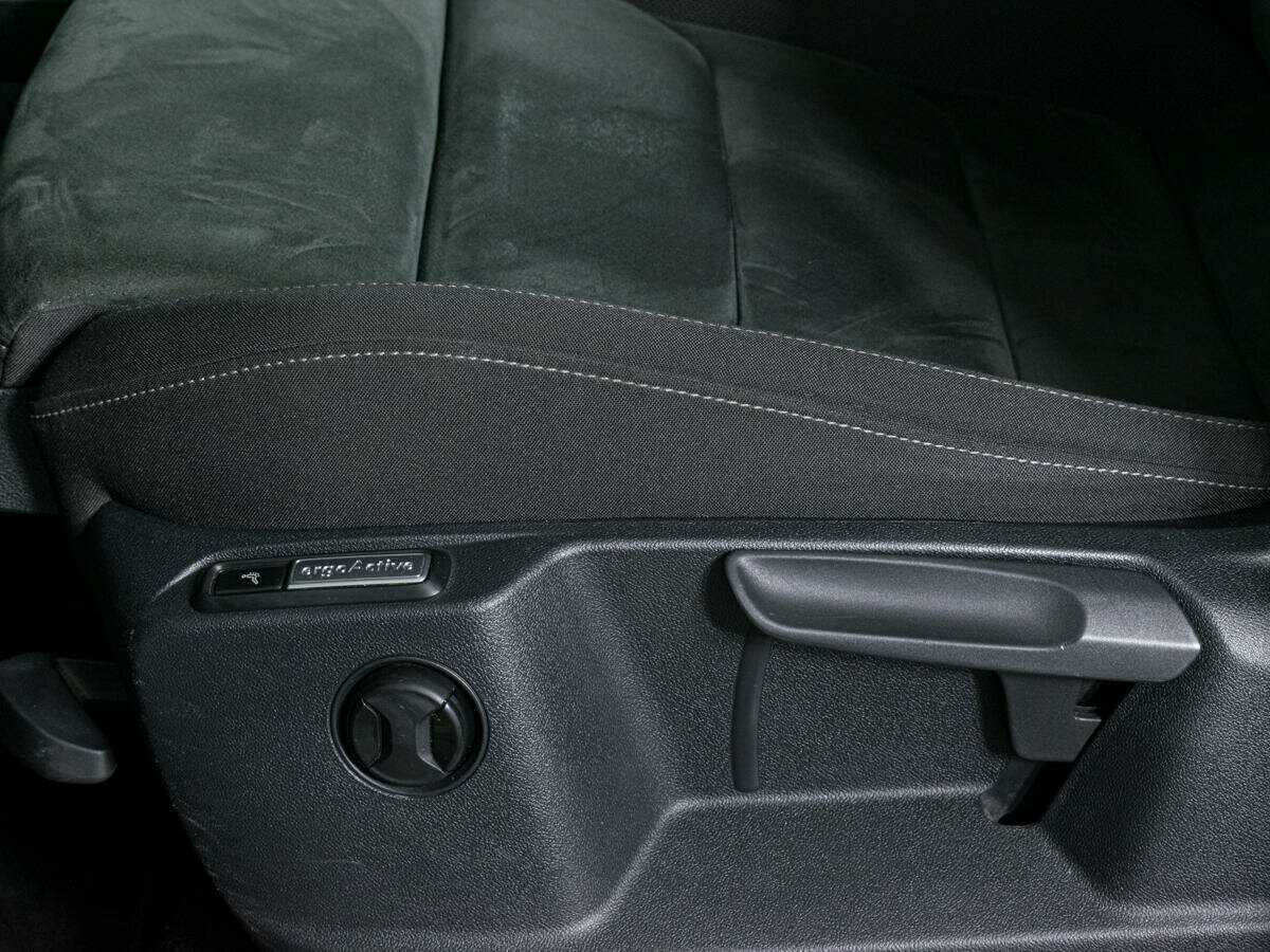 Volkswagen Tiguan б/у, 2018, Роботизированная. Фото: #18