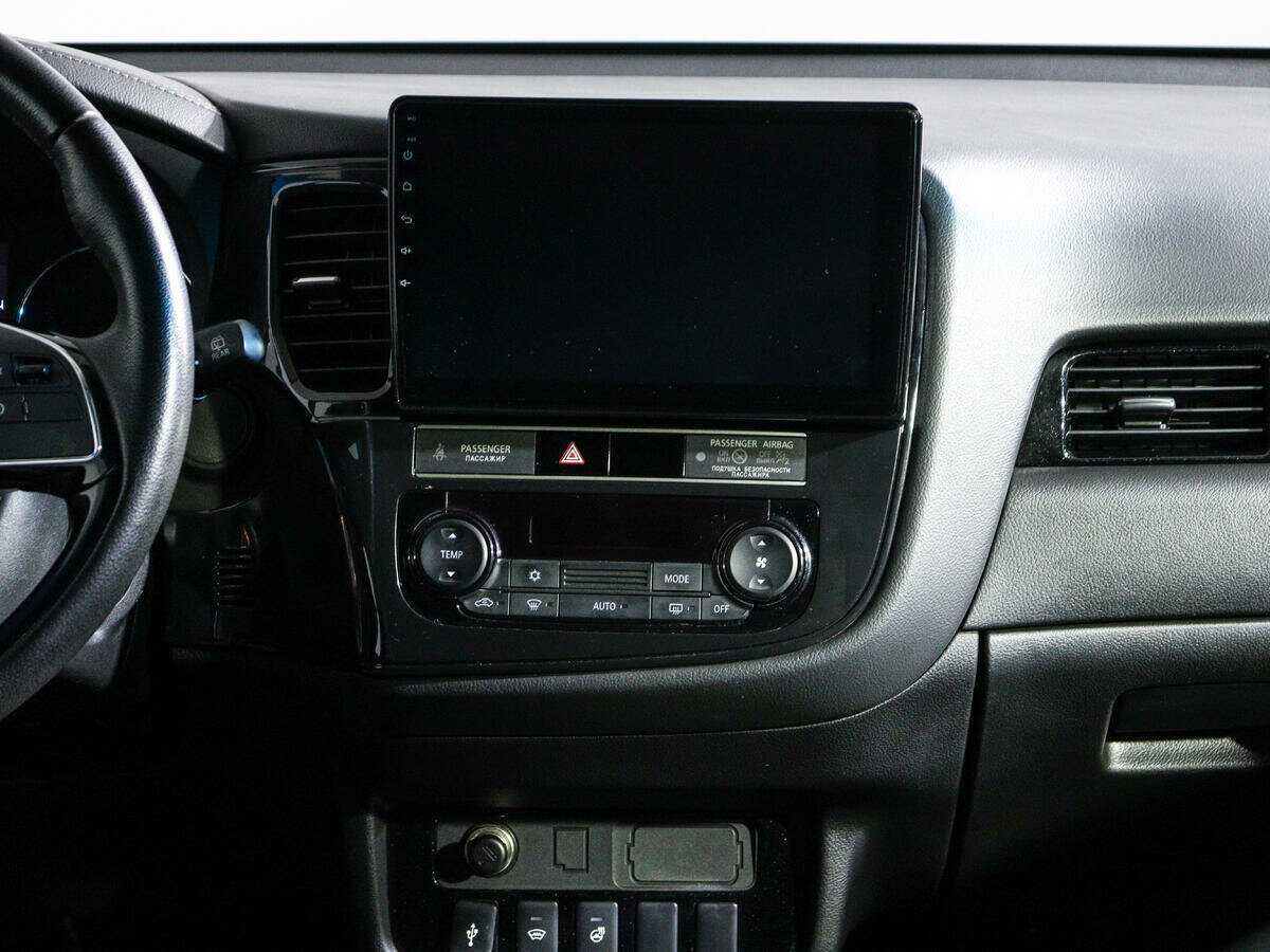 Mitsubishi Outlander б/у, 2018, Вариатор. Фото: #10