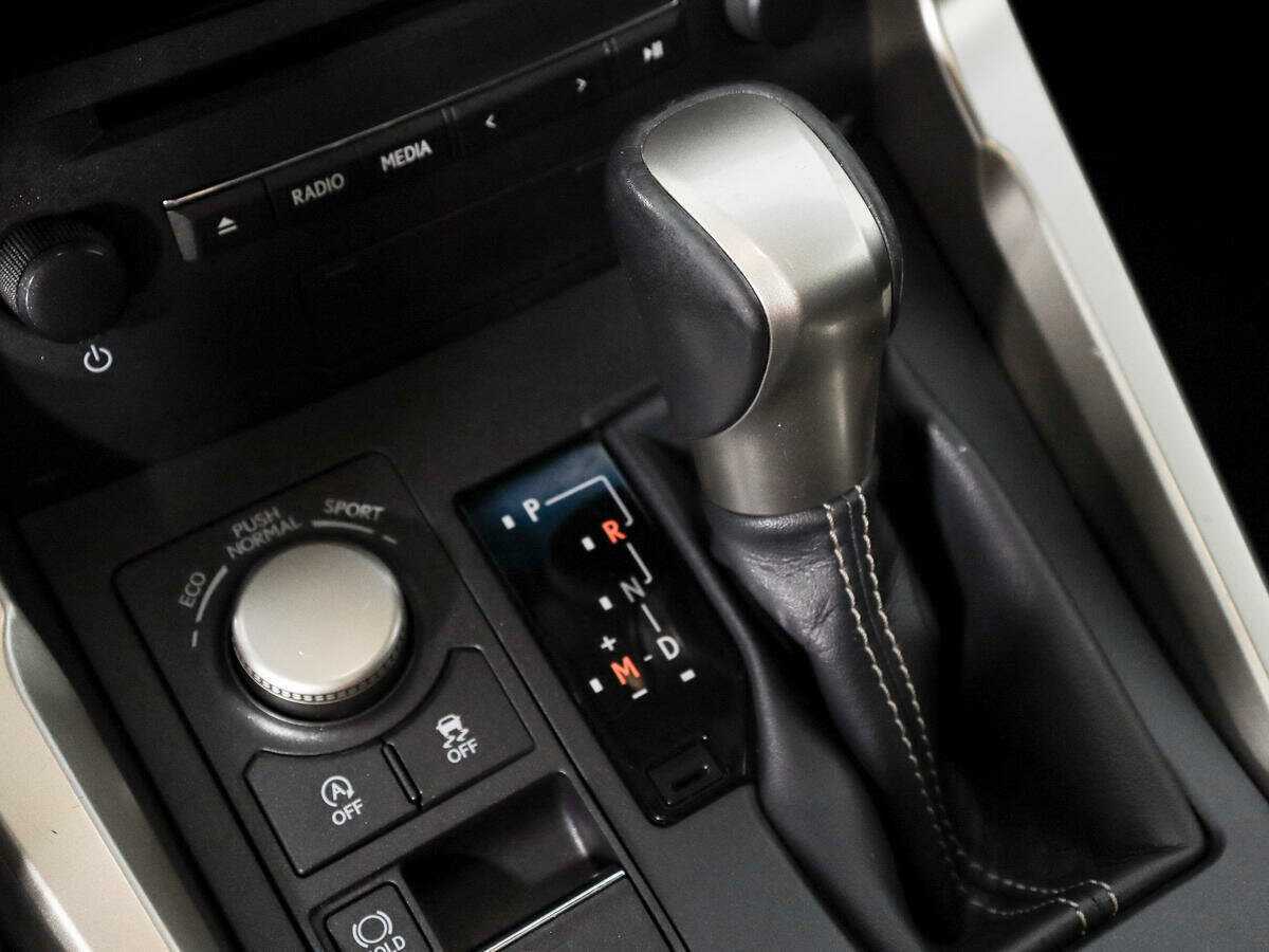 Lexus NX б/у, 2016, Вариатор. Фото: #10