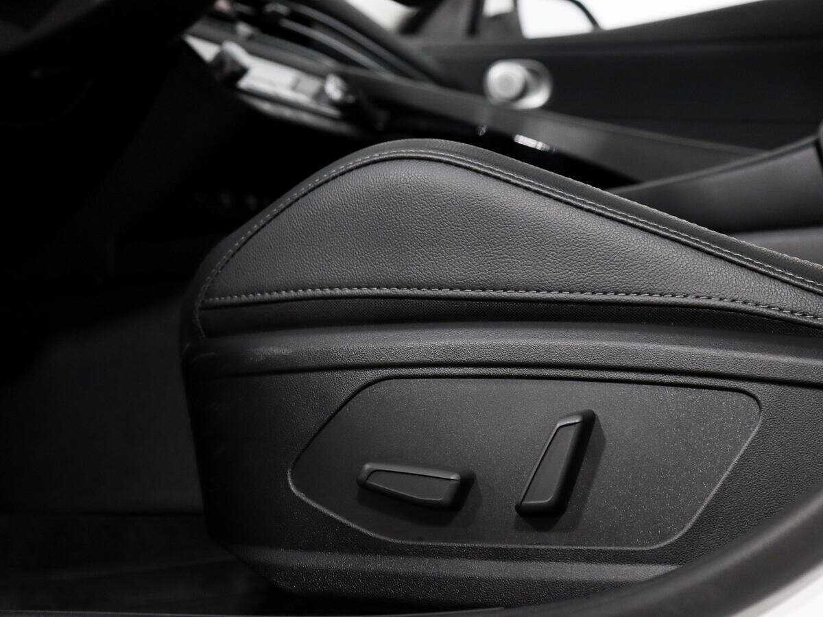 Hyundai Elantra б/у, 2024, Вариатор. Фото: #9