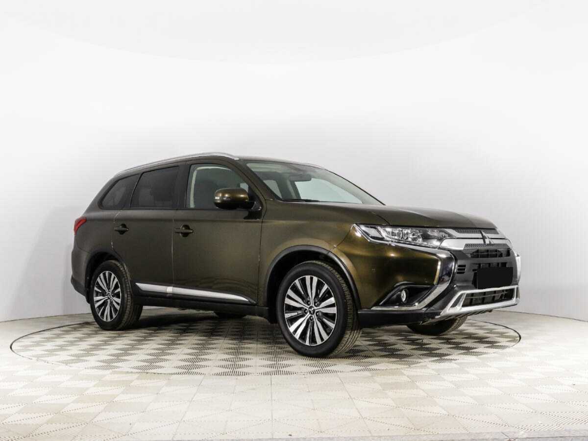 Mitsubishi Outlander б/у, 2020, Вариатор. Фото: #2