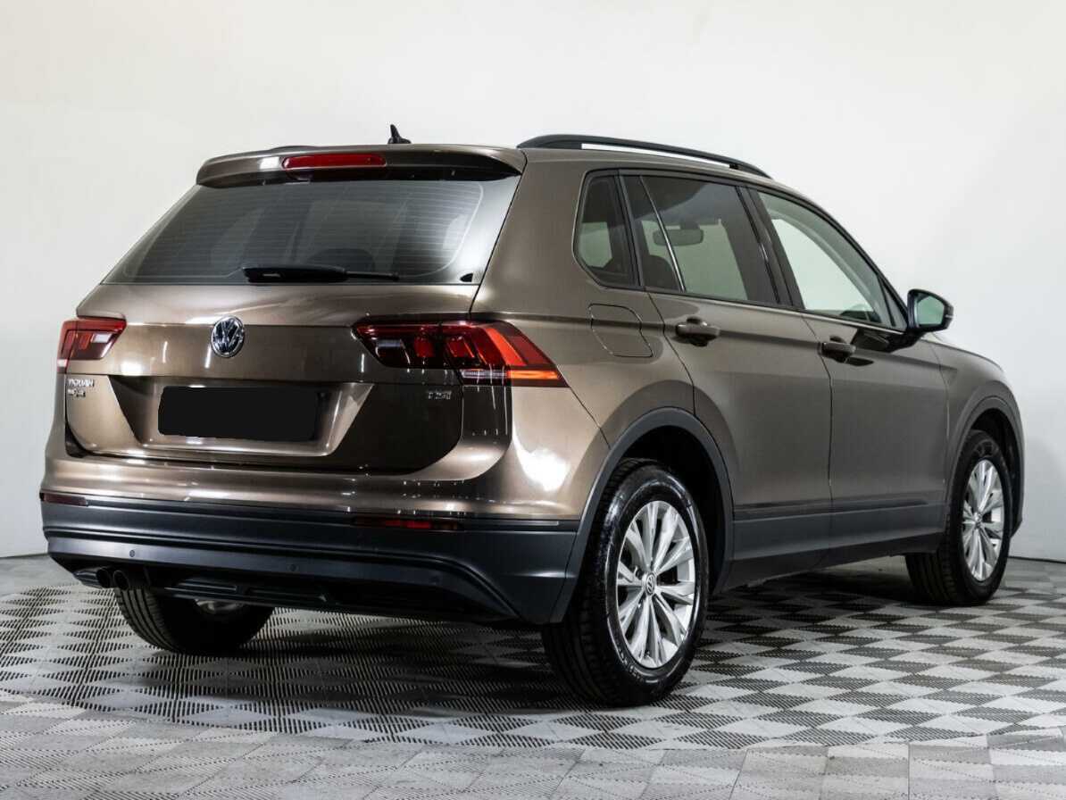 Volkswagen Tiguan б/у, 2017, Роботизированная. Фото: #3