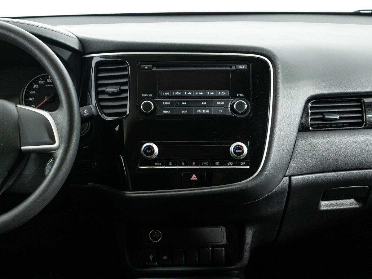 Mitsubishi Outlander б/у, 2021, Вариатор. Фото: #13