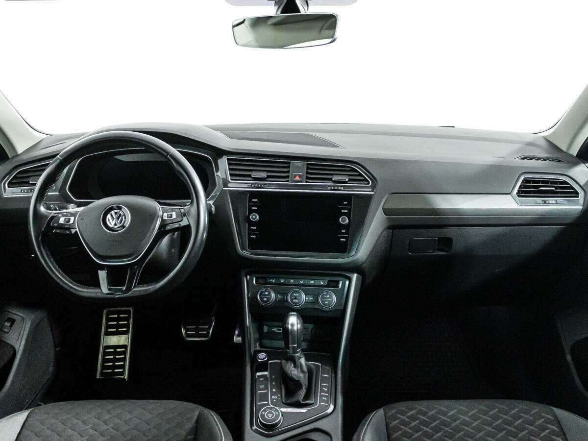 Volkswagen Tiguan б/у, 2018, Роботизированная. Фото: #12