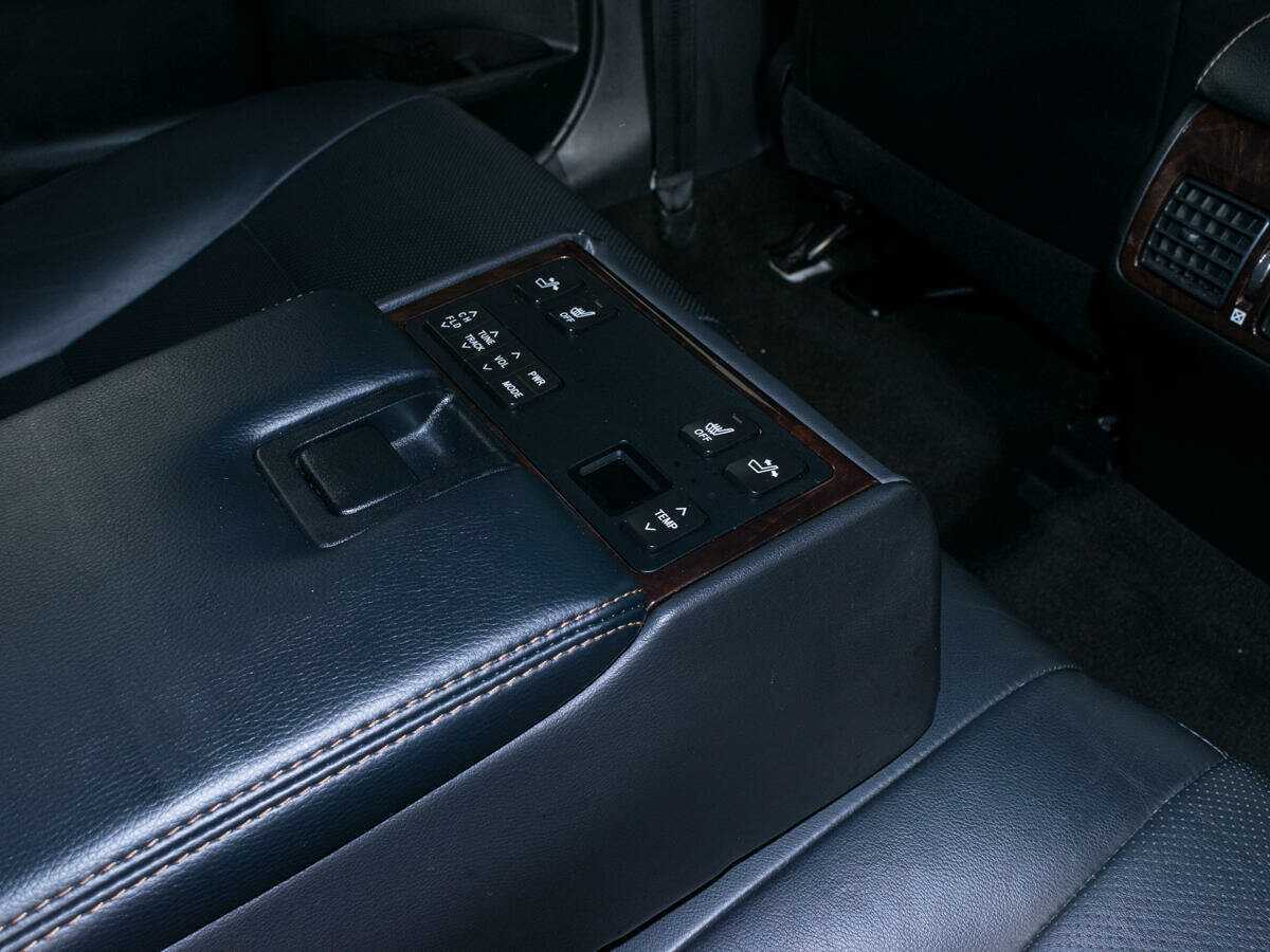 Toyota Camry б/у, 2017, Автоматическая. Фото: #10