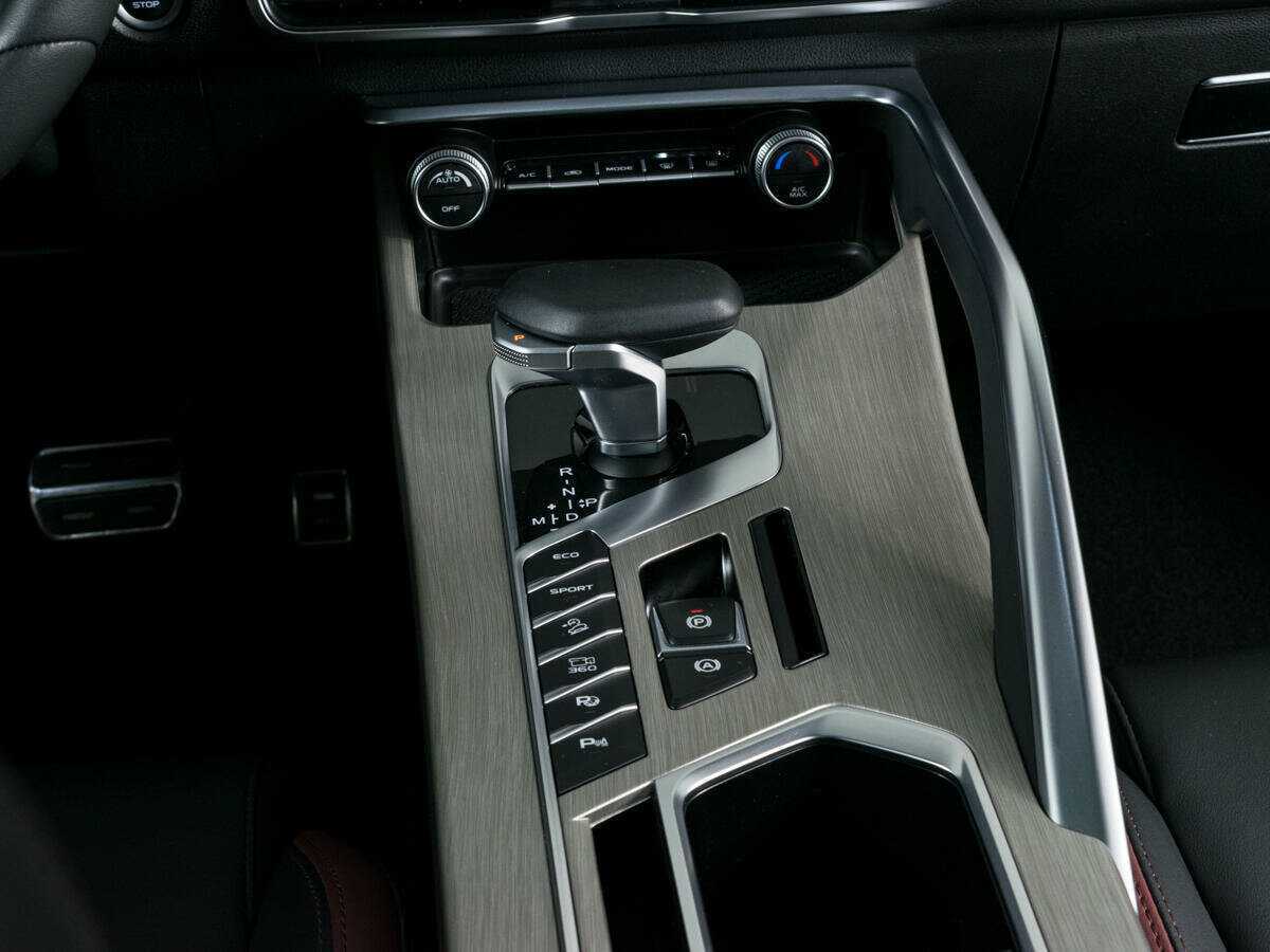 Geely Coolray б/у, 2023, Роботизированная. Фото: #17