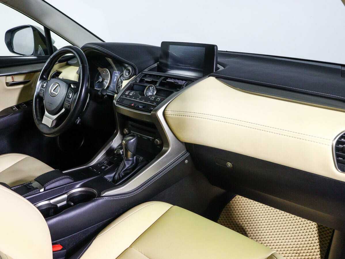 Lexus NX б/у, 2017, Вариатор. Фото: #6