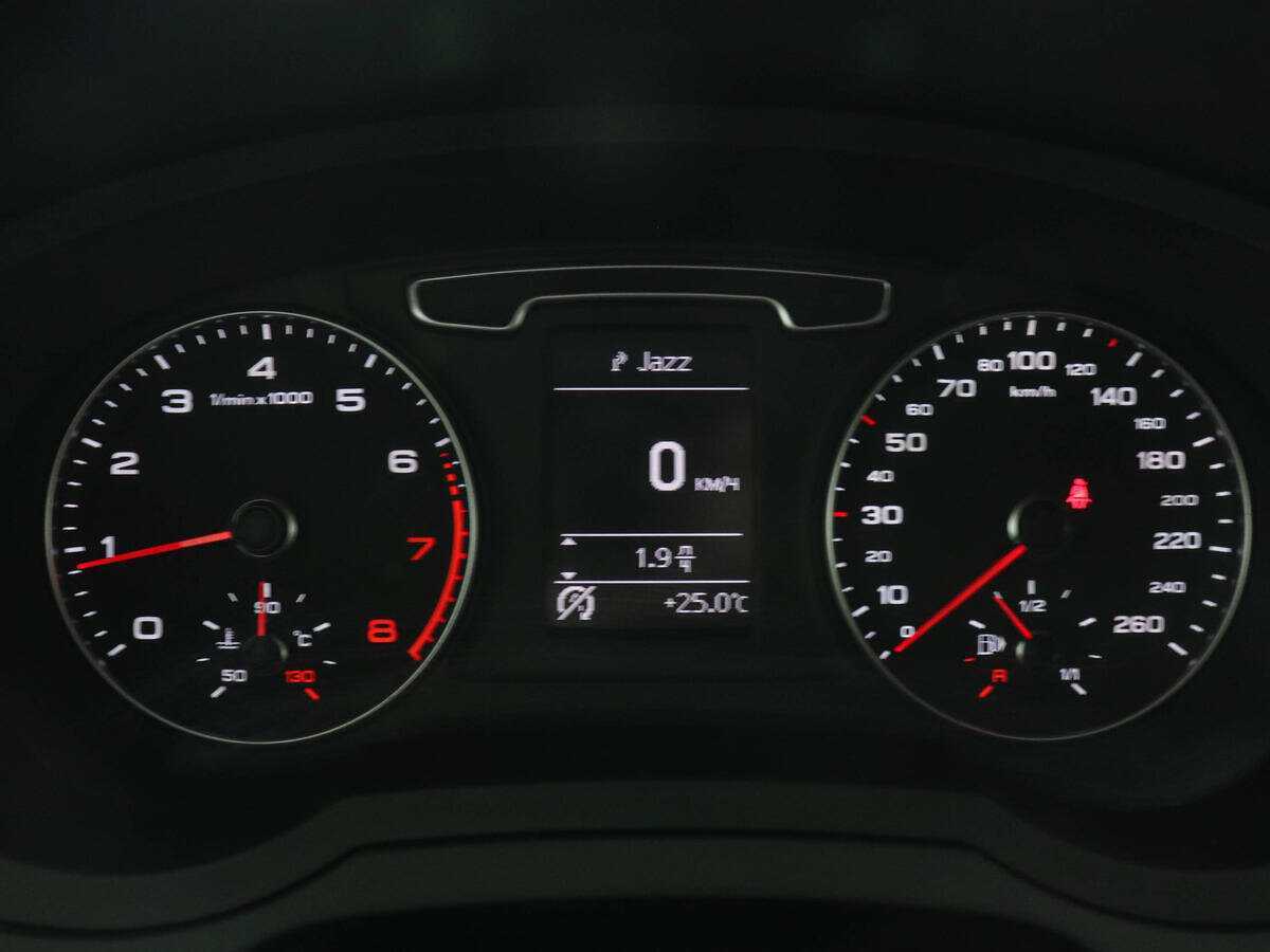 Audi Q3 б/у, 2014, Роботизированная. Фото: #10