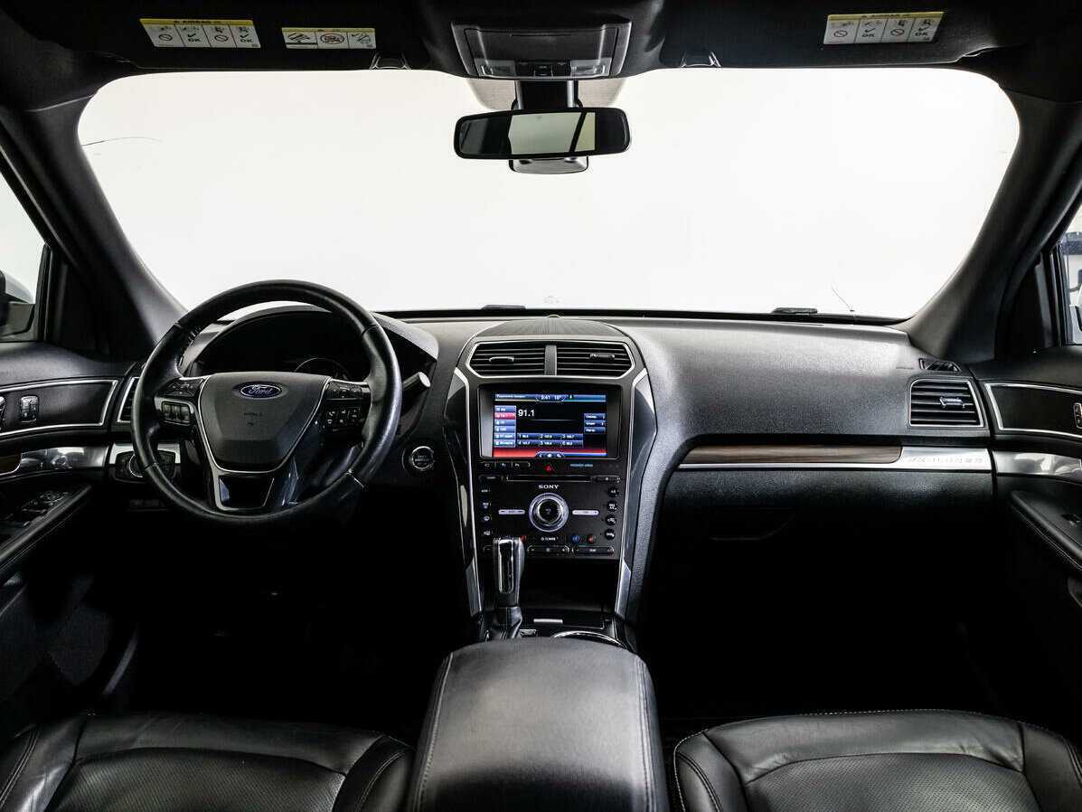 Ford Explorer б/у, 2015, Автоматическая. Фото: #9
