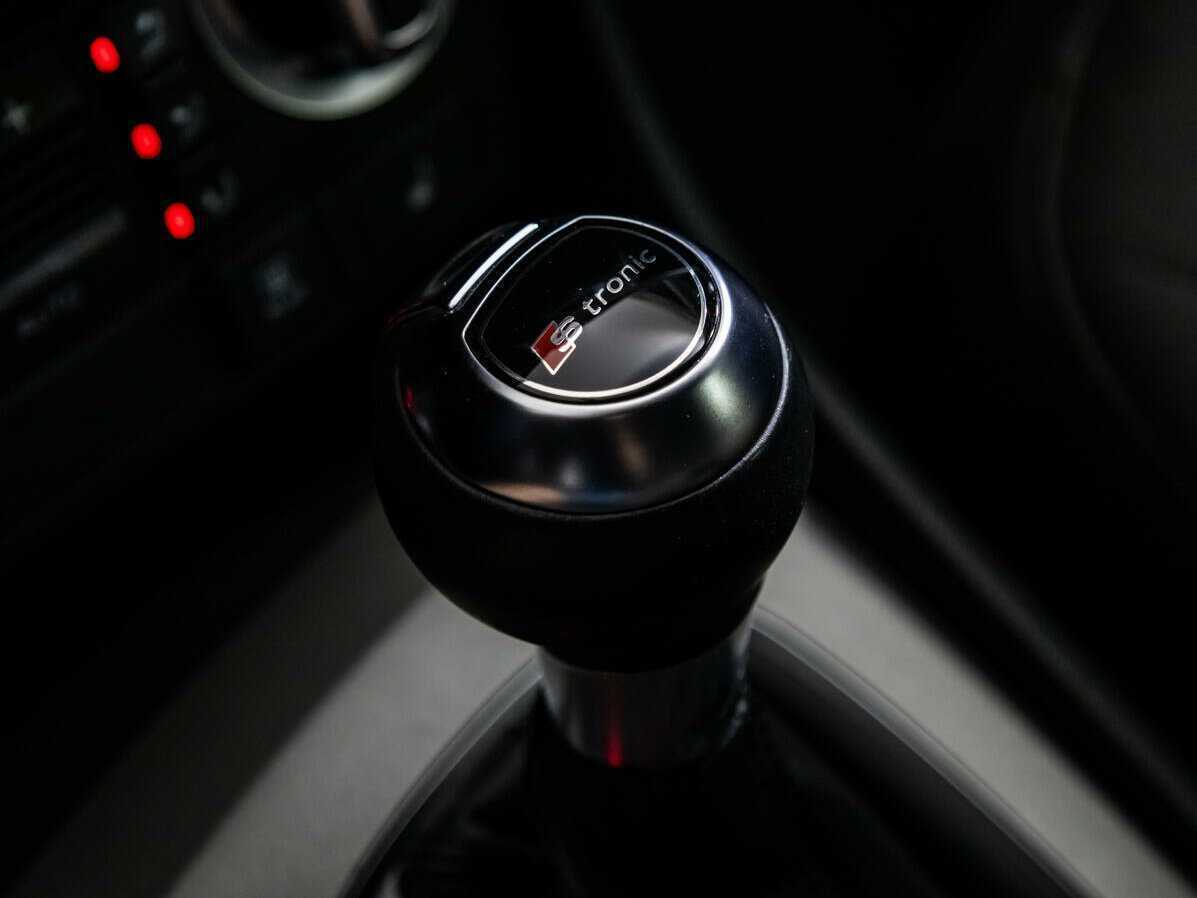 Audi Q3 б/у, 2013, Роботизированная. Фото: #11