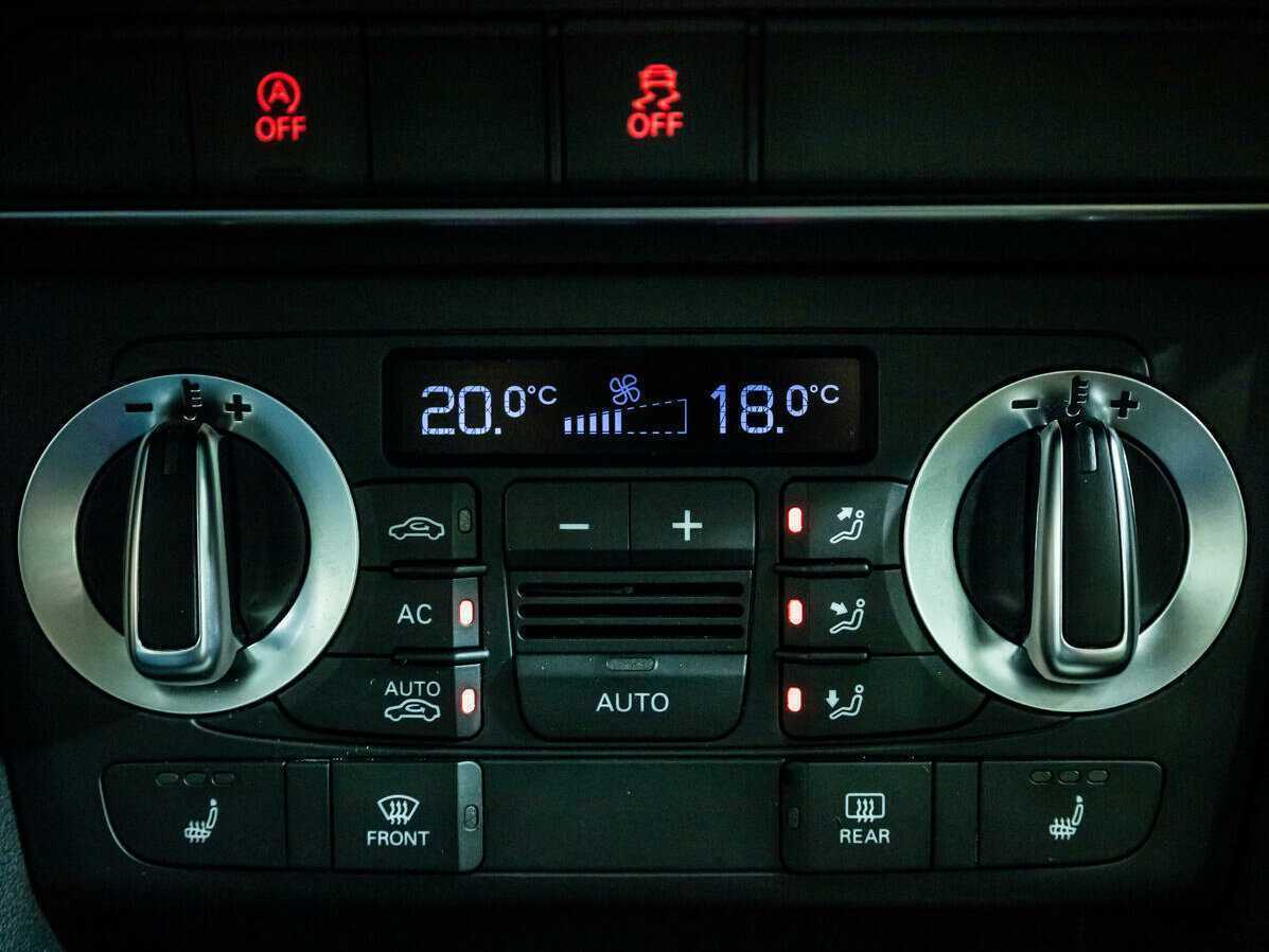 Audi Q3 б/у, 2013, Роботизированная. Фото: #12