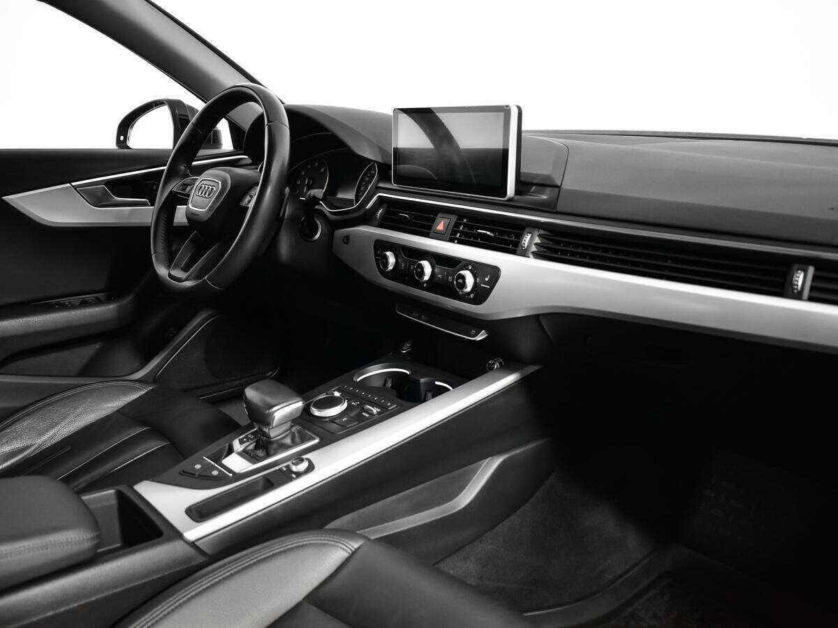 Audi A4 б/у, 2017, Роботизированная. Фото: #8