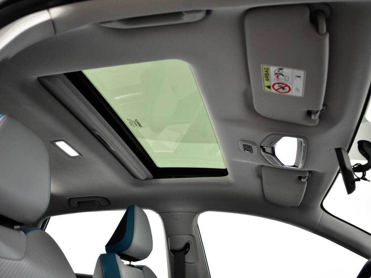 Geely Emgrand б/у, 2023, Автоматическая. Фото: #12