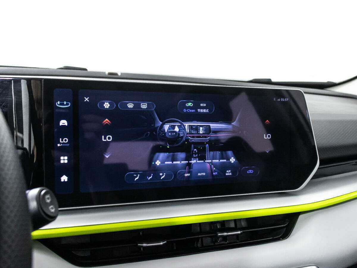 Geely Coolray б/у, 2023, Роботизированная. Фото: #16