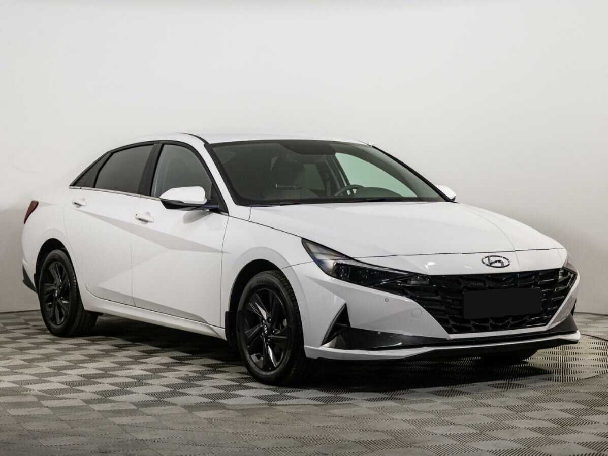 Hyundai Elantra б/у, 2021, Автоматическая. Фото: #1