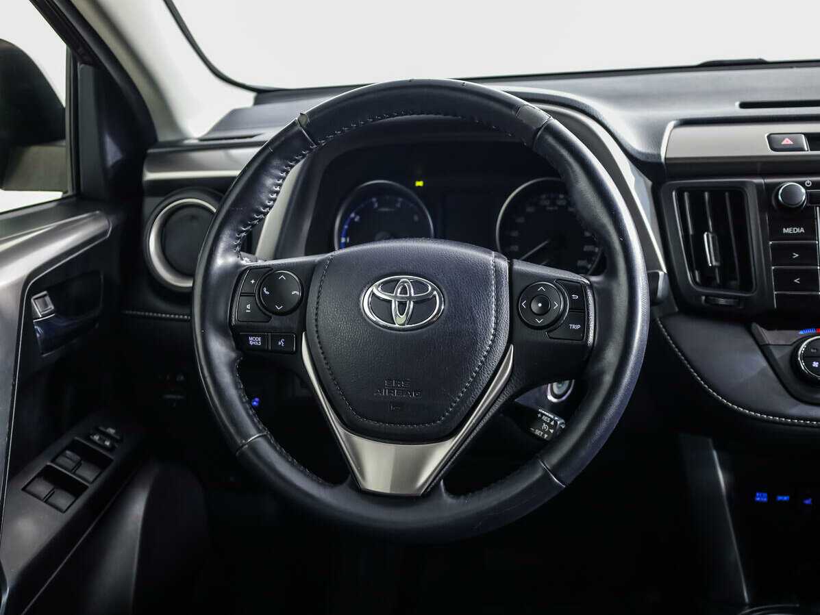 Toyota RAV4 б/у, 2015, Автоматическая. Фото: #9