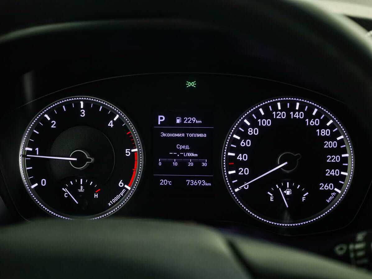 Hyundai Santa Fe б/у, 2018, Автоматическая. Фото: #17