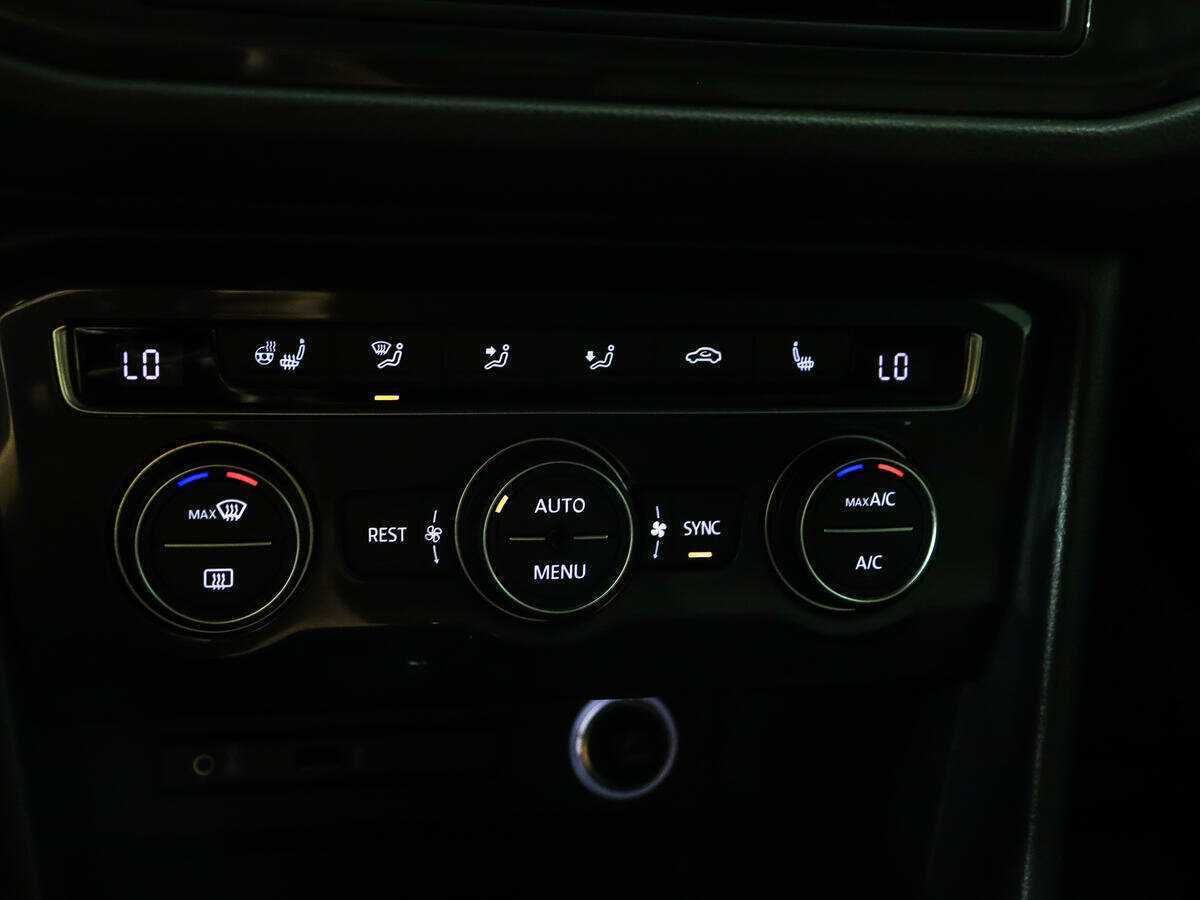 Volkswagen Tiguan б/у, 2017, Роботизированная. Фото: #14