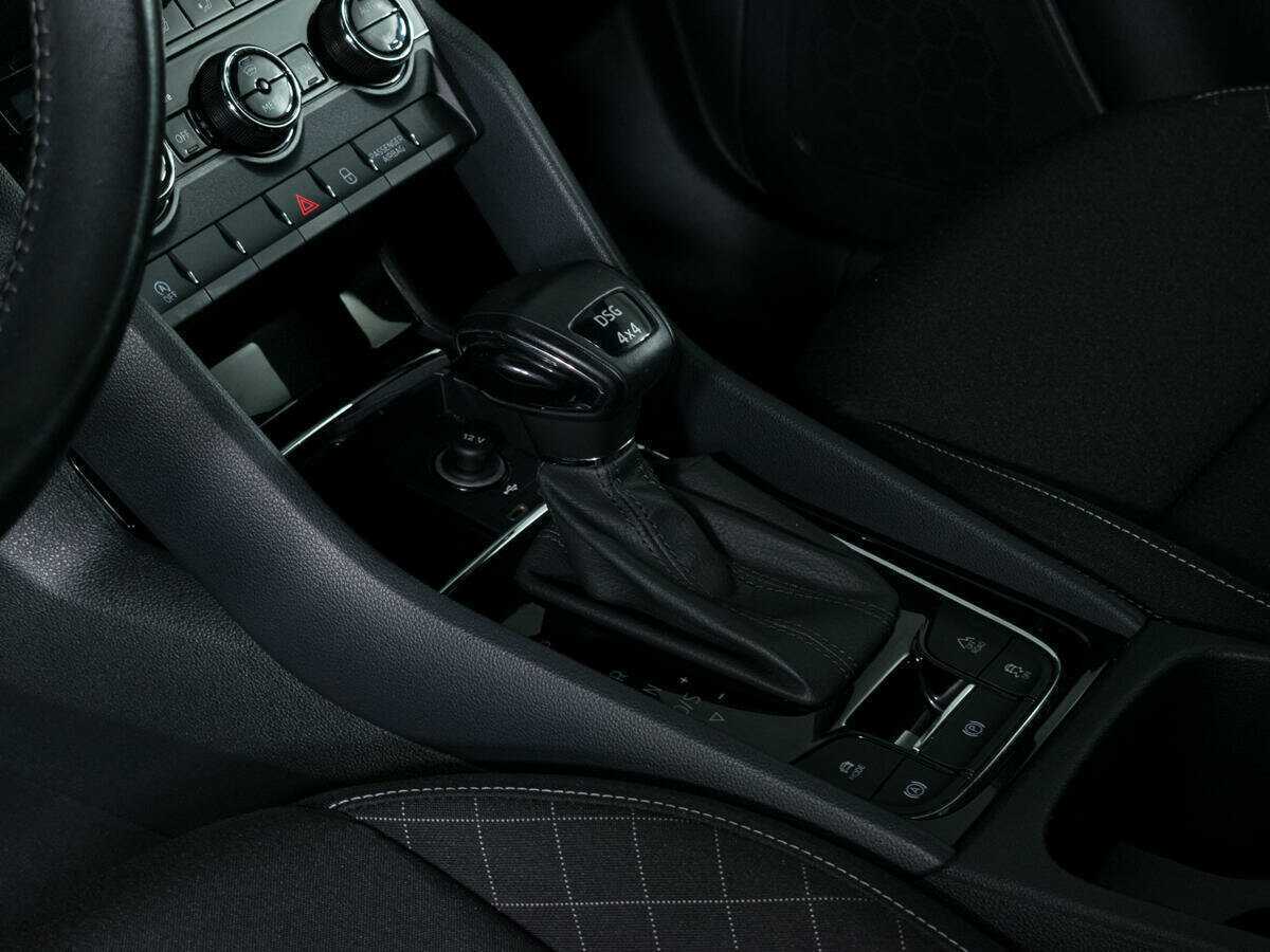 Skoda Karoq б/у, 2021, Роботизированная. Фото: #14