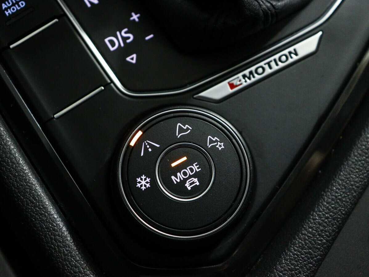 Volkswagen Tiguan б/у, 2019, Роботизированная. Фото: #17