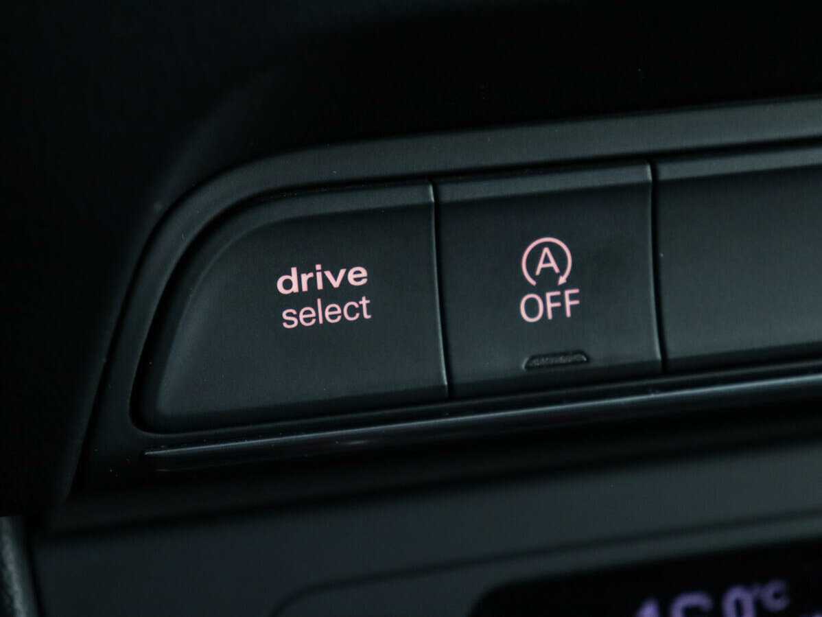 Audi Q3 б/у, 2015, Роботизированная. Фото: #15