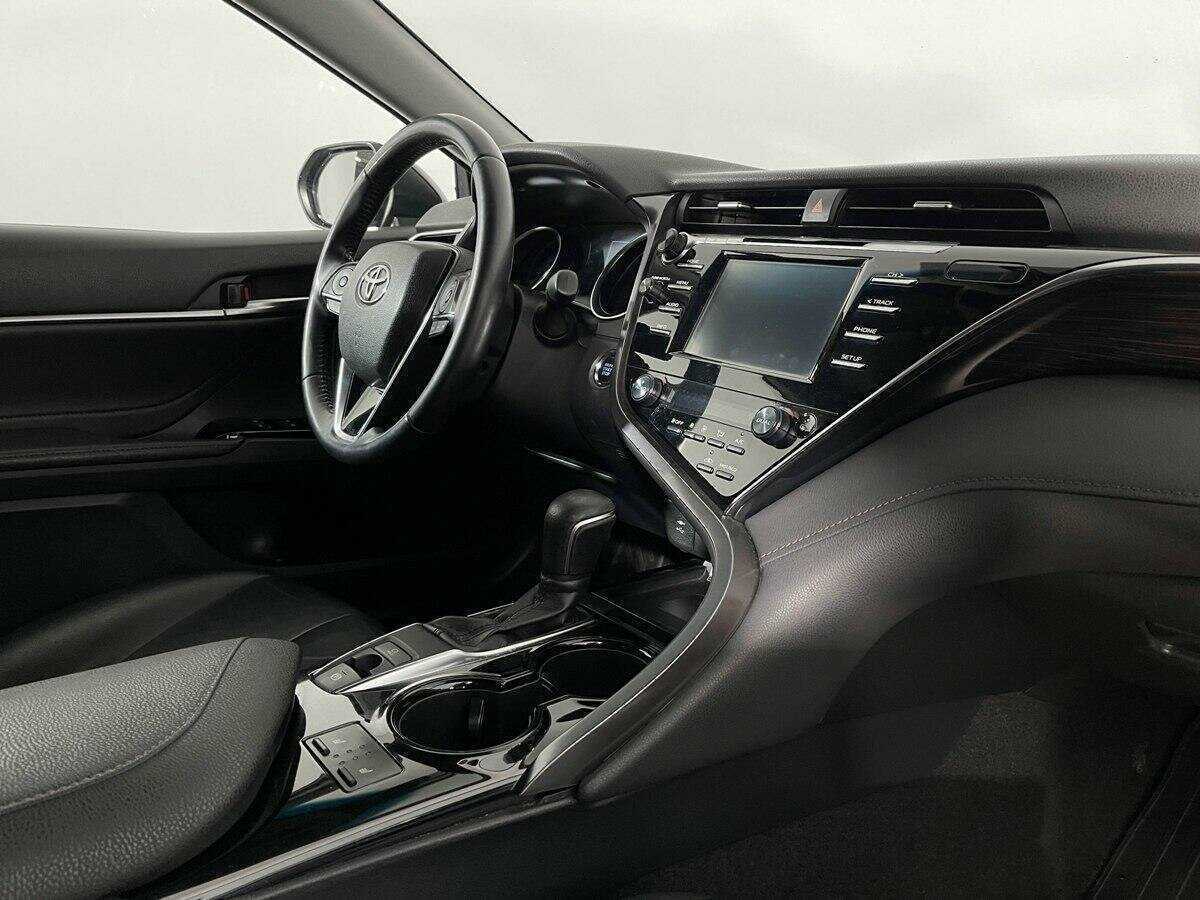 Toyota Camry б/у, 2019, Автоматическая. Фото: #6